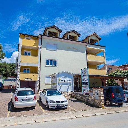 Villa Monsena Rovinj Exterior photo